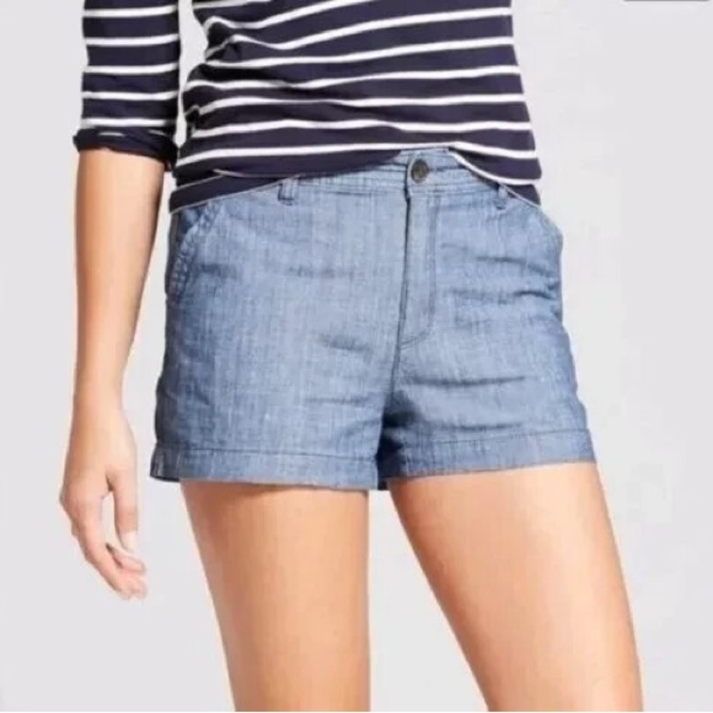 A New Day Blue Chambray Shorts Size 4